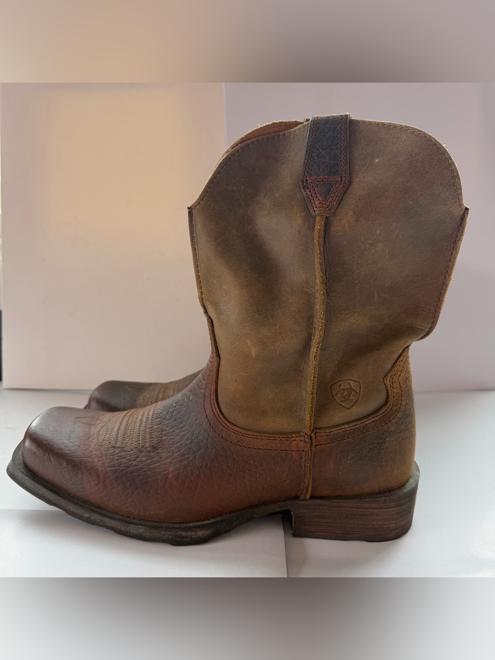 Ariat Brown Leather Pull-On Western Cowboy Boots Men's 9 D